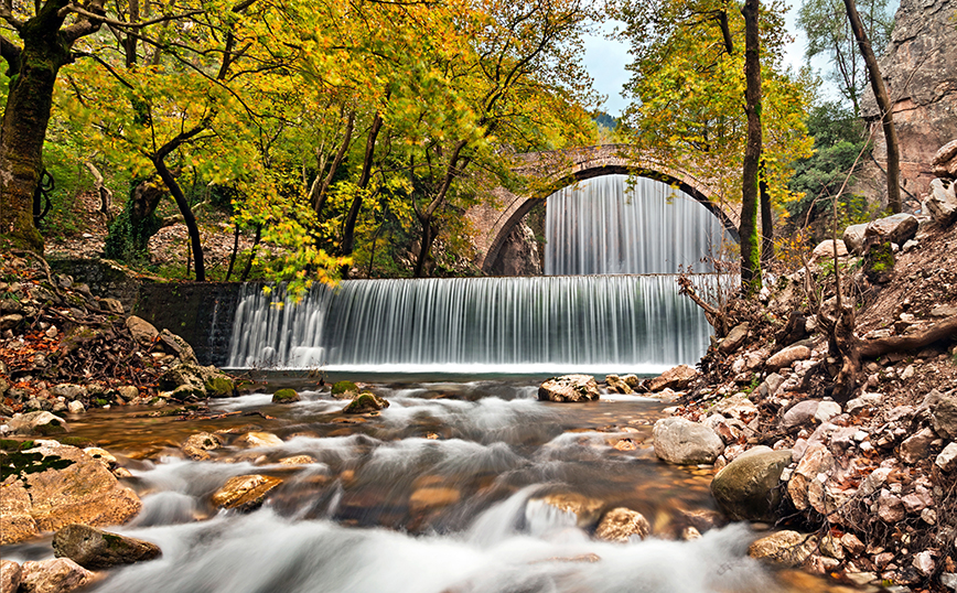 Γεφύρι Παλαιοκαρυάς, Τρίκαλα