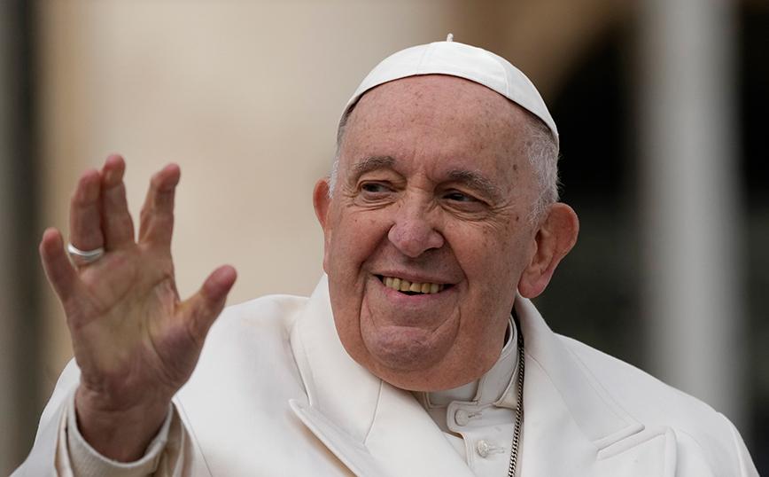 Βελτιώνεται η κατάσταση της υγείας του πάπα Φραγκίσκου &#8211; Του χορηγήθηκαν αντιβιωτικά