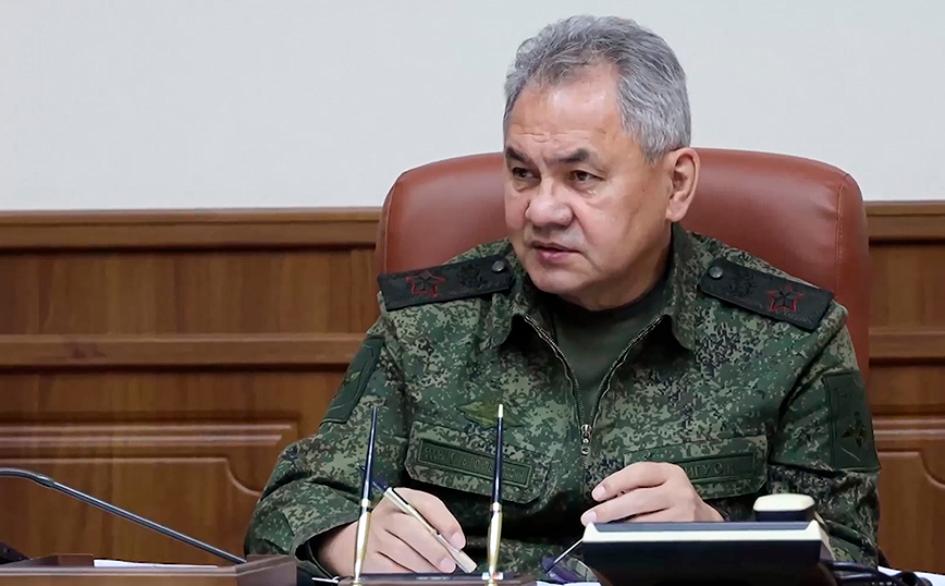 Ο Ρώσος υπουργός Άμυνας Σοϊγκού επιθεώρησε στρατεύματα και εξοπλισμό του ρωσικού νότιου στρατιωτικού τομέα