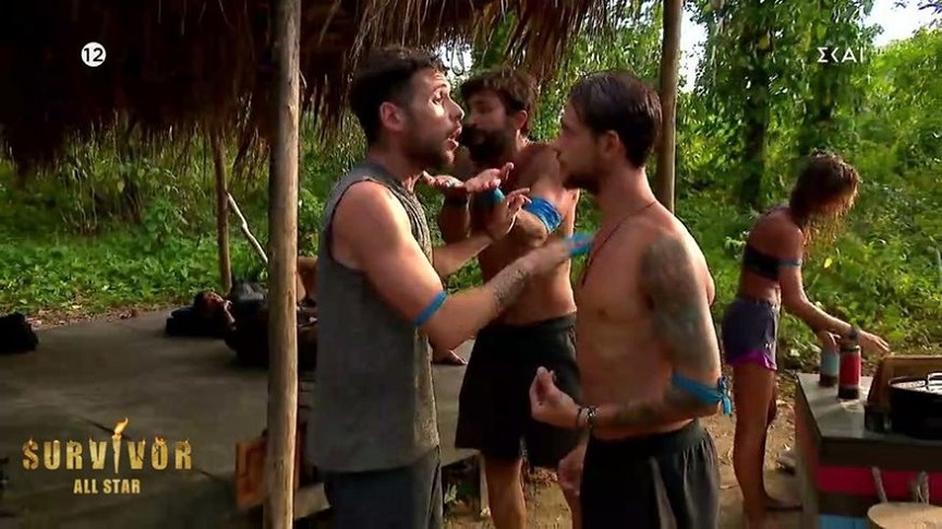 Survivor All Star: Μπάχαλο στους Μαχητές – «Βρίσκει κάθε φορά αφορμή για να κάνει ριάλιτι» – «Δεν σταματάει, δουλεύει με κέρμα»