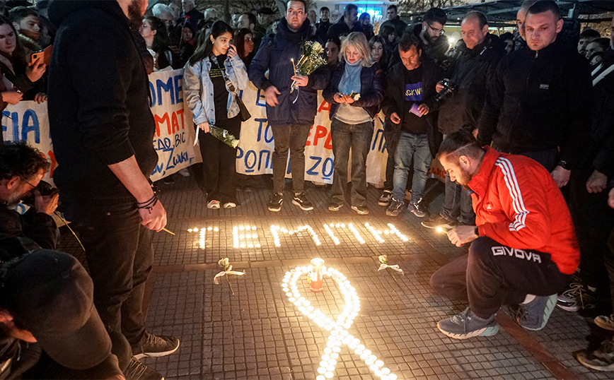 Σύγκρουση τρένων στα Τέμπη Σύγκρουση τρένων στα Τέμπη