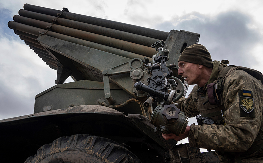 Πόλεμος στην Ουκρανία: Το Κίεβο υποστηρίζει πως «έσπασε» τη ρωσική γραμμή άμυνας στο Μπαχμούτ