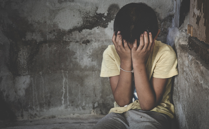 Φρίκη στο Ζεφύρι: Συνελήφθη 42χρονος αλλοδαπός για βιασμό 12χρονου αυτιστικού &#8211; Τον δελέασε με ένα πατίνι