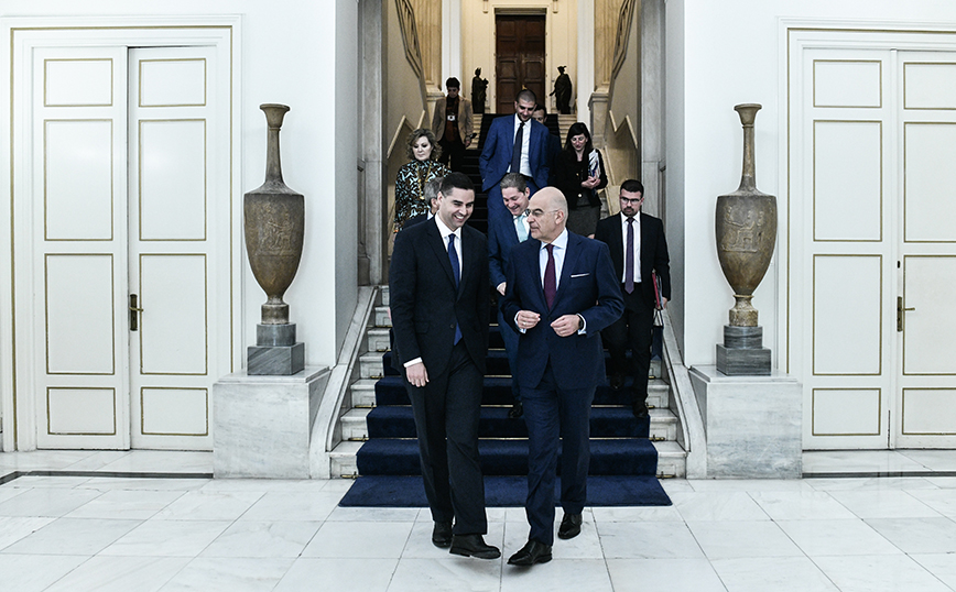 Ο Νίκος Δένδιας και ο Ίαν Μποργκ Ο Νίκος Δένδιας και ο Ίαν Μποργκ