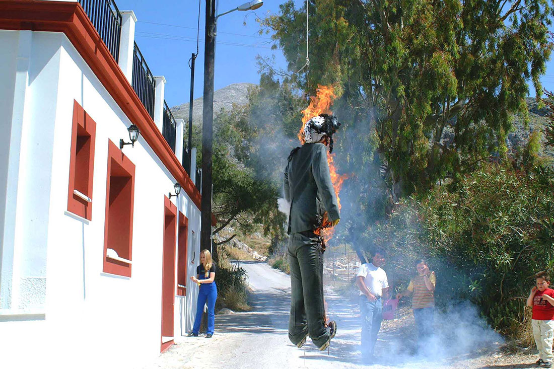 κάψιμο Ιούδα κάψιμο Ιούδα