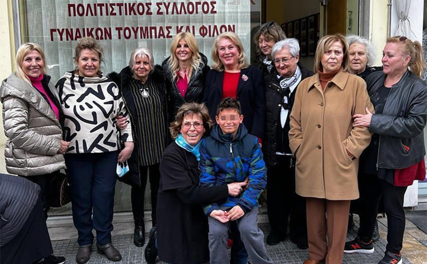 Επίσκεψη της Έλενας Ράπτη στα ΚΑΠΗ Θεσσαλονίκης