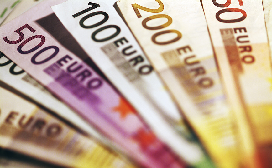 ΟΠΕΚΑ – e-ΕΦΚΑ: «Μπαράζ» πληρωμών την επόμενη εβδομάδα – Καταβάλλονται επιδόματα και συντάξεις