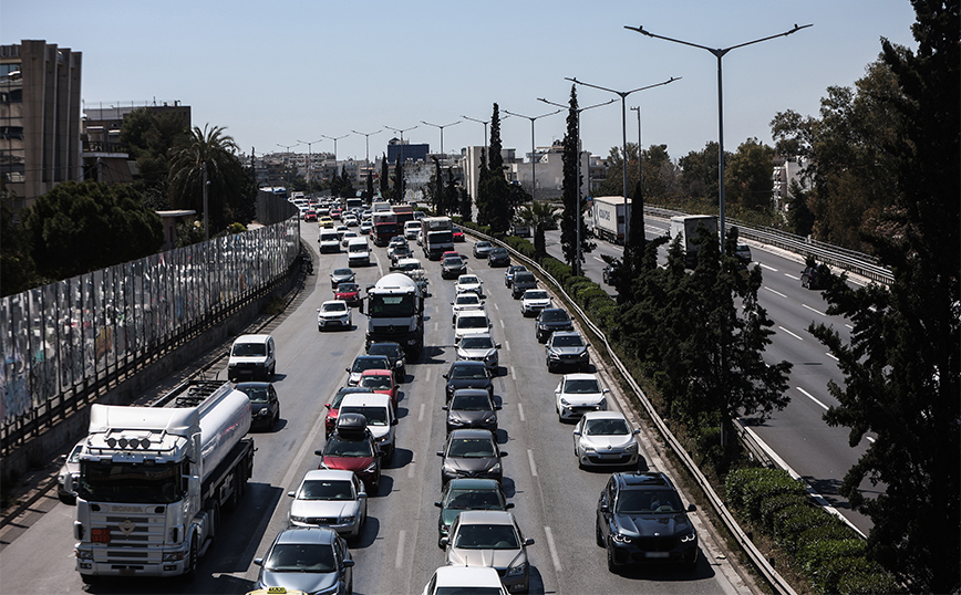 Πάνω από 3.000 τα αιτήματα πολιτών για έκτακτα περιστατικά στους δρόμους της Αττικής