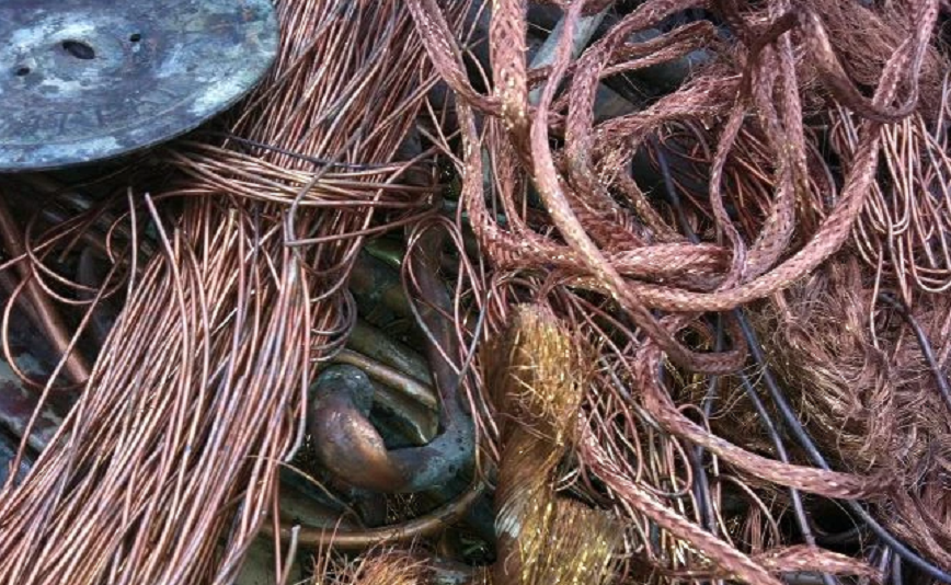Έκλεβαν χαλκό από γεωτρήσεις στην Αιγιάλεια – Στις 65.000 ευρώ το κέρδος