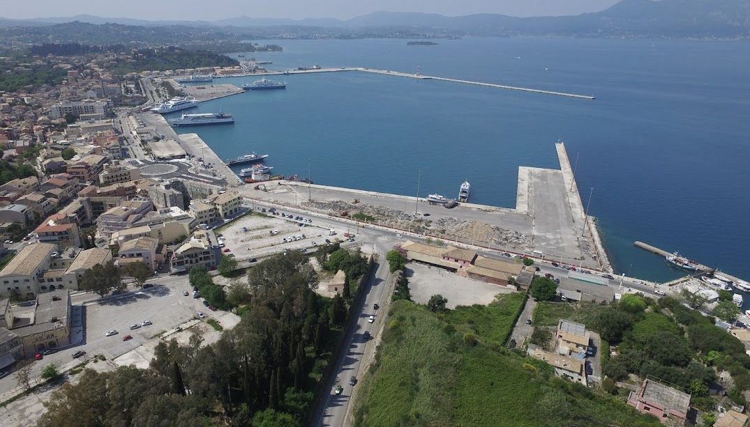 Μέχρι τις 13 Ιουνίου οι προσφορές για τη mega yacht μαρίνα της Κέρκυρας