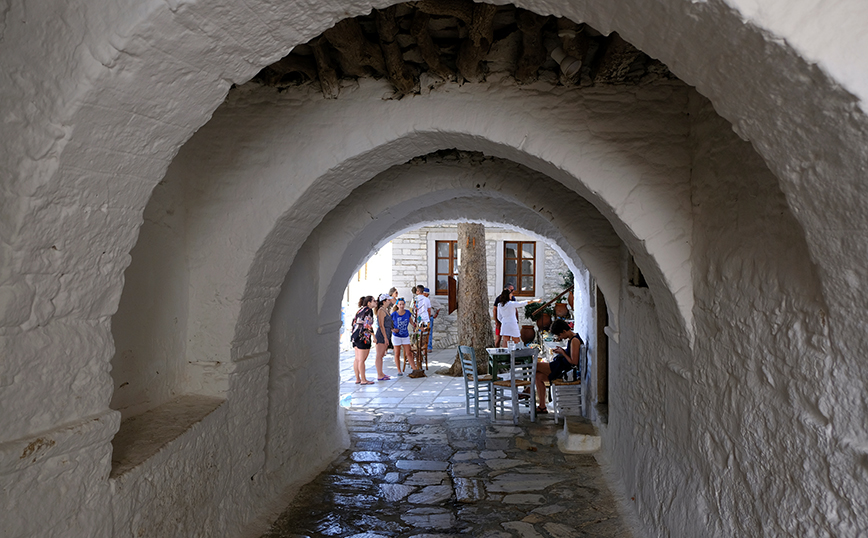 Απείρανθος, Νάξος