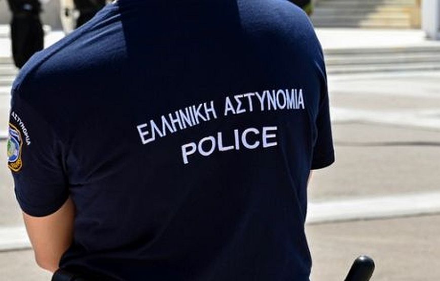 Συνελήφθη αστυφύλακας που διακινούσε ναρκωτικά με το υπηρεσιακό του όχημα