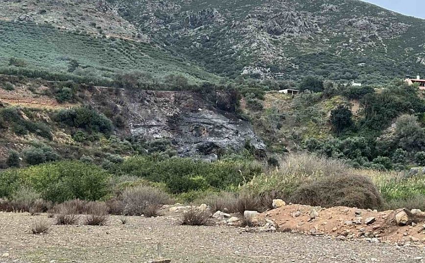 Υπό μερικό έλεγχο η φωτιά στο Σφηνάρι Κισσάμου