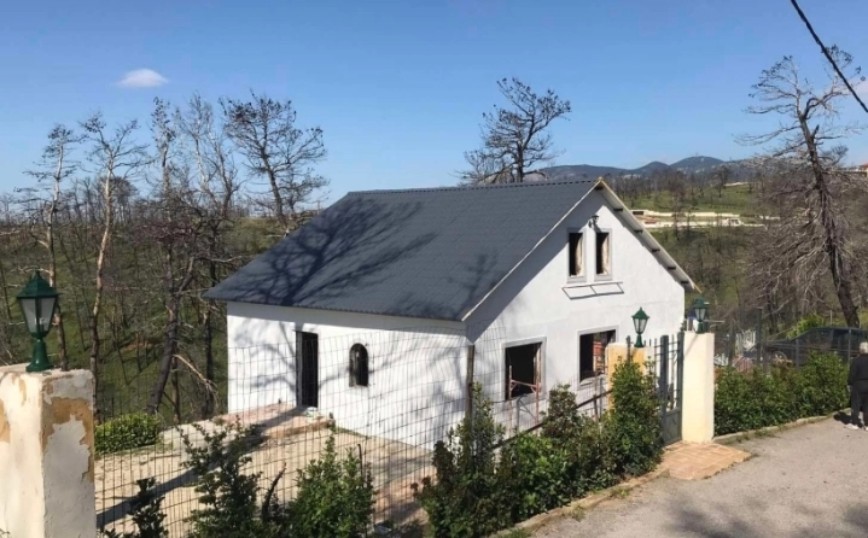 ΑΕΚ: Με πρωτοβουλία του Στέλιου Μανωλά φτιάχτηκε το σπίτι του Κώστα Νικολαΐδη που καταστράφηκε από φωτιές