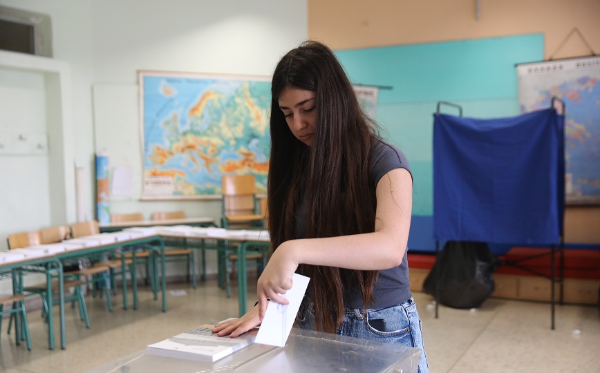 Εκλογές 2023: Περίπου 400.000 νέοι ψηφίζουν για πρώτη φορά &#8211; «Αισθάνομαι ότι έχω μεγαλώσει τώρα λίγο»