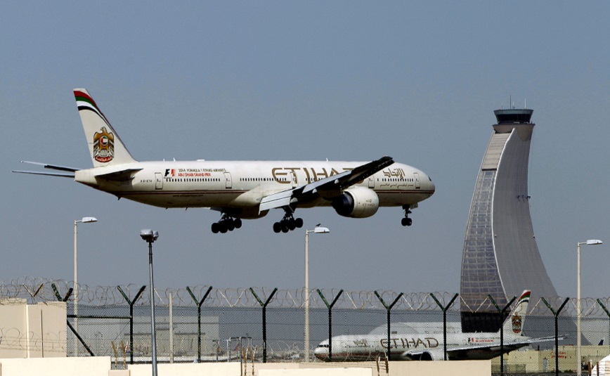 Emirates και Etihad διευρύνουν τη συνεργασία τους – Φήμες για «mega» αεροπορική εταιρεία