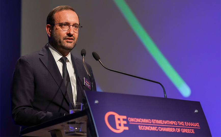 Αντιδράσεις για τη δήλωση Κατρούγκαλου για την αύξηση στις εισφορές: «Να πάρει πίσω τις εμμονικές ιδέες του»