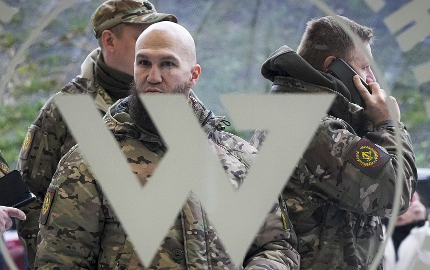 Μαχητές της Wagner και Λευκορώσοι στρατιώτες πραγματοποιούν κοινές στρατιωτικές ασκήσεις