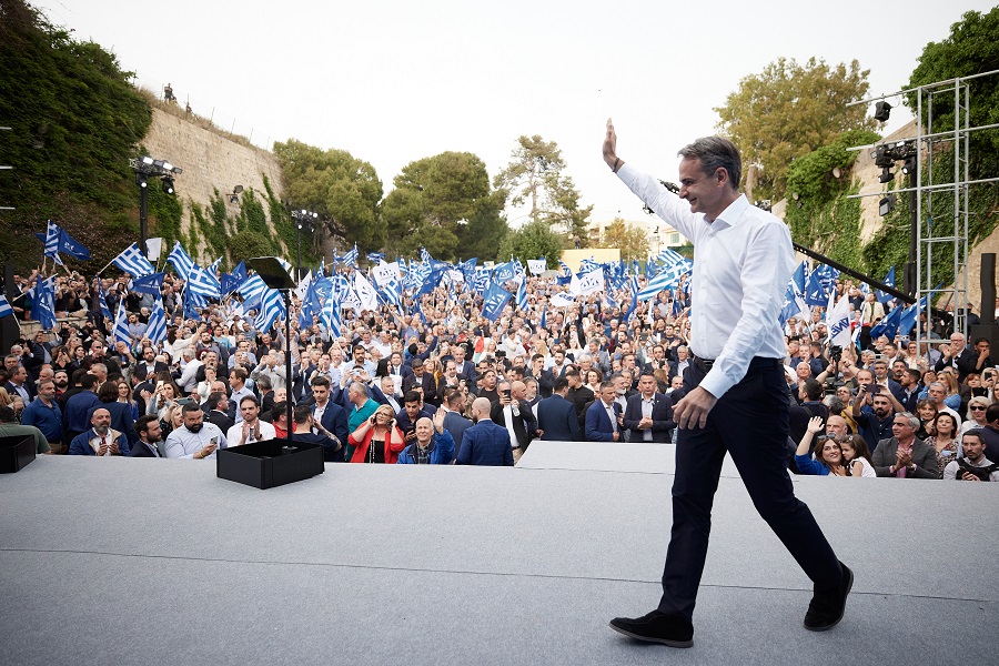 Η δυνατή τετράδα της Α’ Αθήνας, το πηγαδάκι Κυριάκου – Ντόρας και η «καυτή πατάτα» του Υπερταμείου