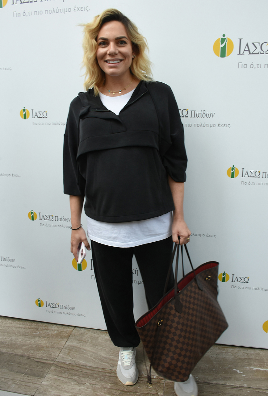 Ιωάννα Μαλέσκου Ιωάννα Μαλέσκου