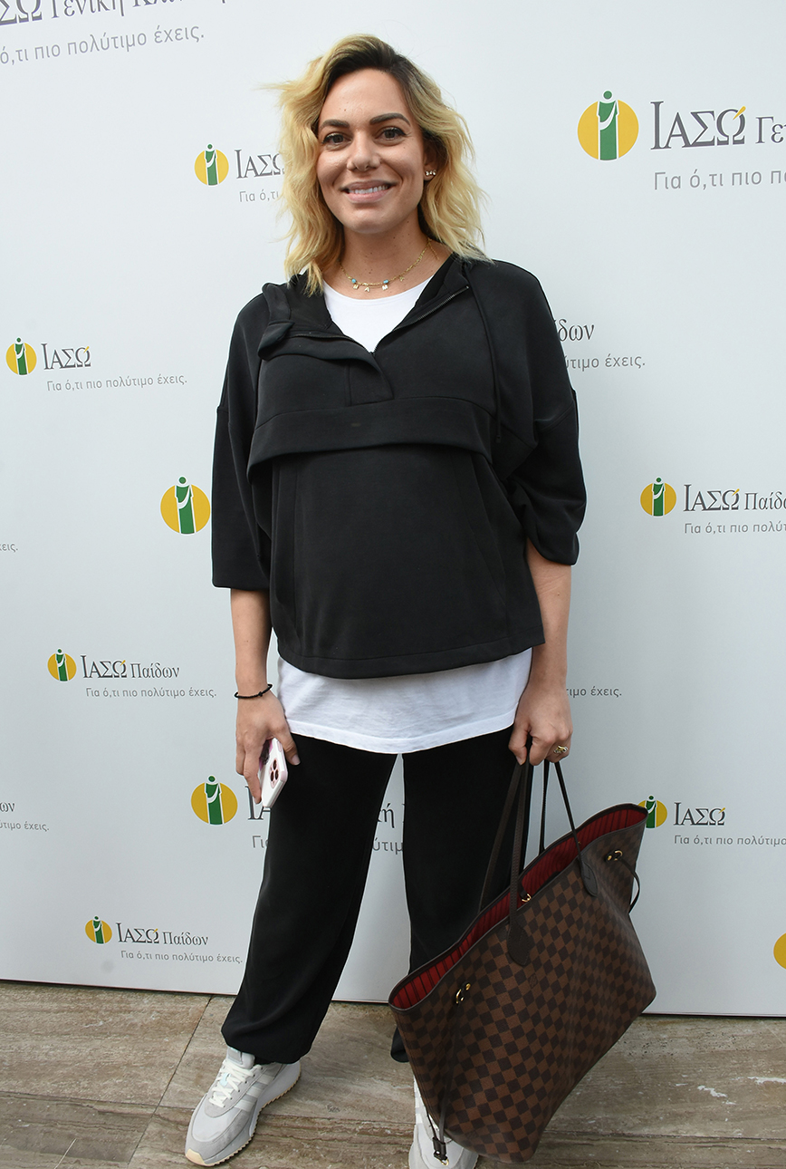 Ιωάννα Μαλέσκου Ιωάννα Μαλέσκου