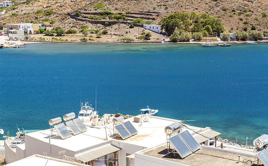ΕΤΕπ: Συζητήσεις για χρηματοδότηση κατοικιών για τη στέγαση δημοσίων υπαλλήλων σε νησιωτικούς και τουριστικούς προορισμούς
