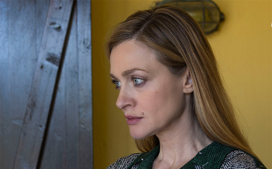 Αυτή η νύχτα μένει