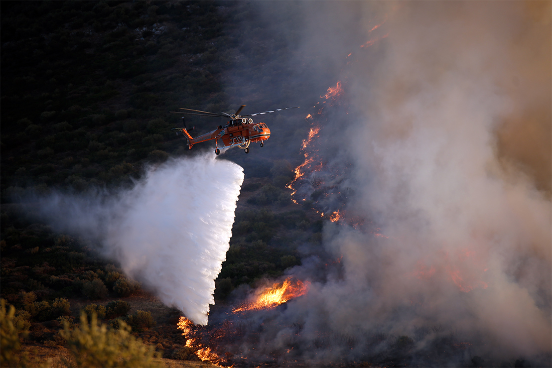 εναέρια μέσα εναέρια μέσα