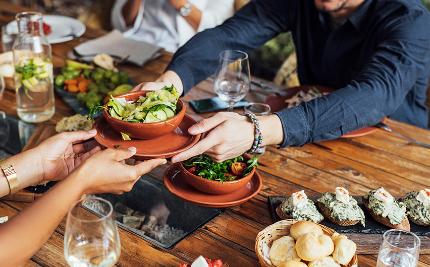 Οι κινήσεις που θα σε βοηθήσουν να μην ξεφύγεις το Πάσχα