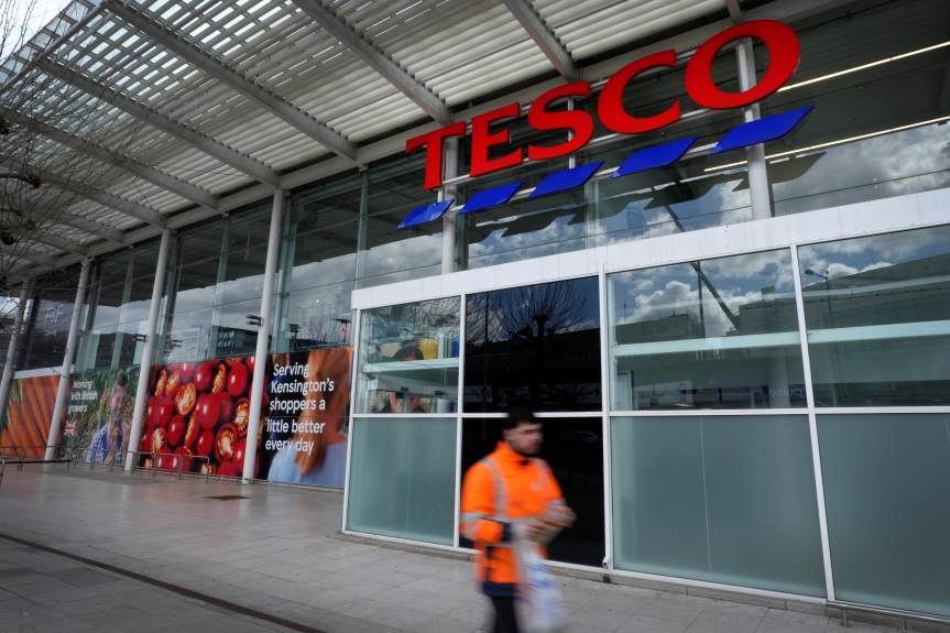 Ο πρόεδρος της Tesco κατηγορείται για σεξουαλική παρενόχληση