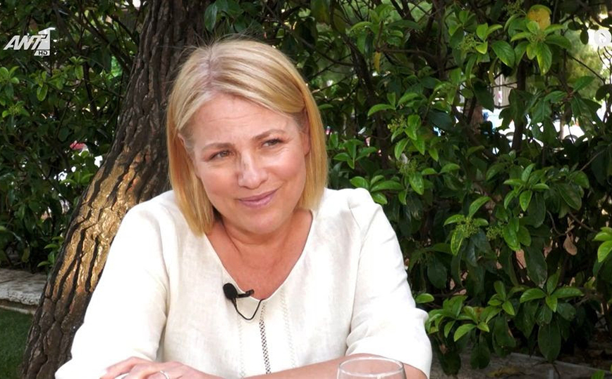 Μαριάννα Τουμασάτου: Η Ελλάδα έχει πολλά όμορφα πράγματα αλλά είναι και η βασίλισσα της παρεμβατικότητας