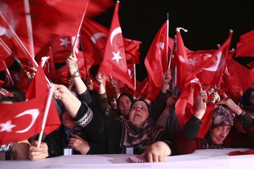 Πώς αποκωδικοποιεί η Αθήνα τη νίκη Ερντογάν: Θέλει να γίνει ο Ατατούρκ του 21ου αιώνα