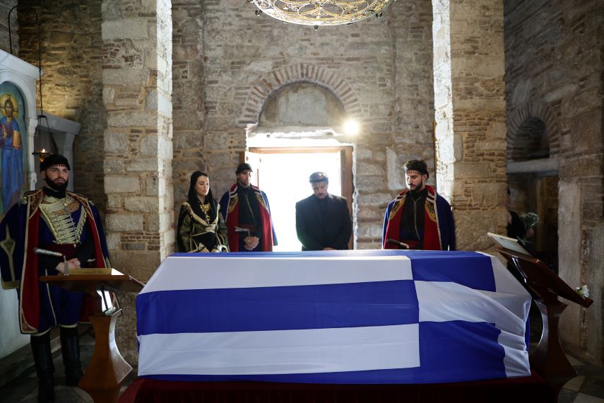 Γιάννης Μαρκόπουλος: Σε λαϊκό προσκύνημα η σορός του – Το απόγευμα η κηδεία του