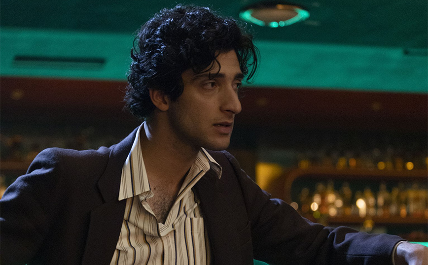 Αυτή η νύχτα μένει