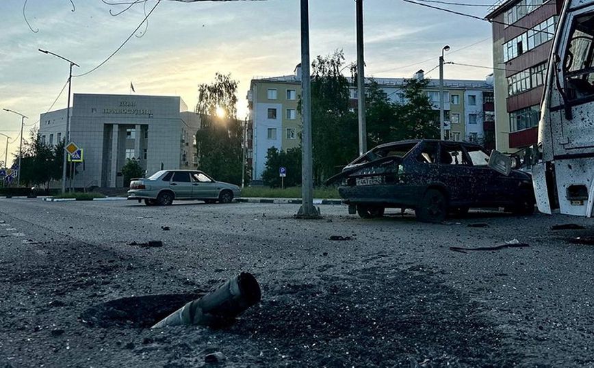 Η Ρωσία κατηγορεί την Ουκρανία ότι βομβάρδισε την πόλη Σεμπέκινο με πυραύλους Grad