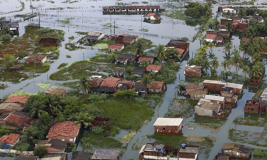 Κυκλώνας στη Βραζιλία: Τουλάχιστον 11 νεκροί &#8211; Με ελικόπτερα ψάχνουν αγνοούμενους