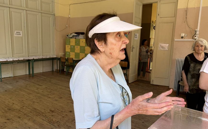 Εκλογές 2023: Σάστισε 93χρονη – Της έσκισαν το ψηφοδέλτιο