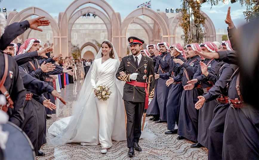 Έγινε ο βασιλικός γάμος της Ιορδανίας του πρίγκιπα Χουσεΐν και της Ρατζούα Αλ Σάιφ &#8211; Φωτογραφίες από τη λαμπερή τελετή
