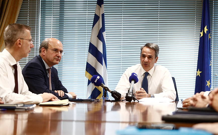 Ο Κυριάκος Μητσοτάκης και ο Κωστής Χατζηδάκης Ο Κυριάκος Μητσοτάκης και ο Κωστής Χατζηδάκης