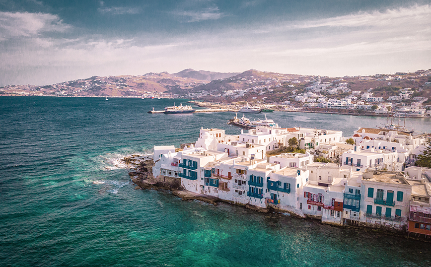 Πρόστιμο 13.121.781 ευρώ σε beach bar της Μυκόνου για αυθαίρετες κατασκευές