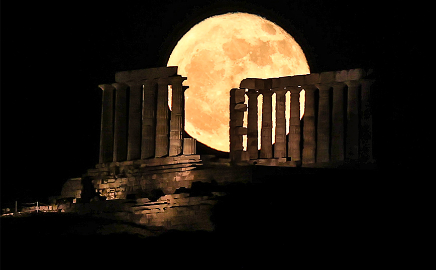 Πού να δεις την Aυγουστιάτικη πανσέληνο