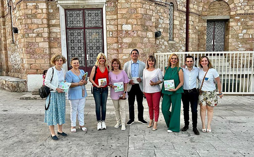 Δράση για την “πρόληψη της παιδικής κακοποίησης” πραγματοποιήθηκε στο Περίπτερο της Ν.Δ. στο Αιγάλεω
