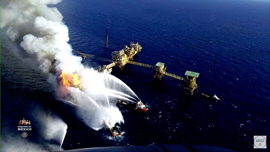 Δύο νεκροί στο Μεξικό εξαιτίας πυρκαγιάς σε θαλάσσια εξέδρα άντλησης πετρελαίου