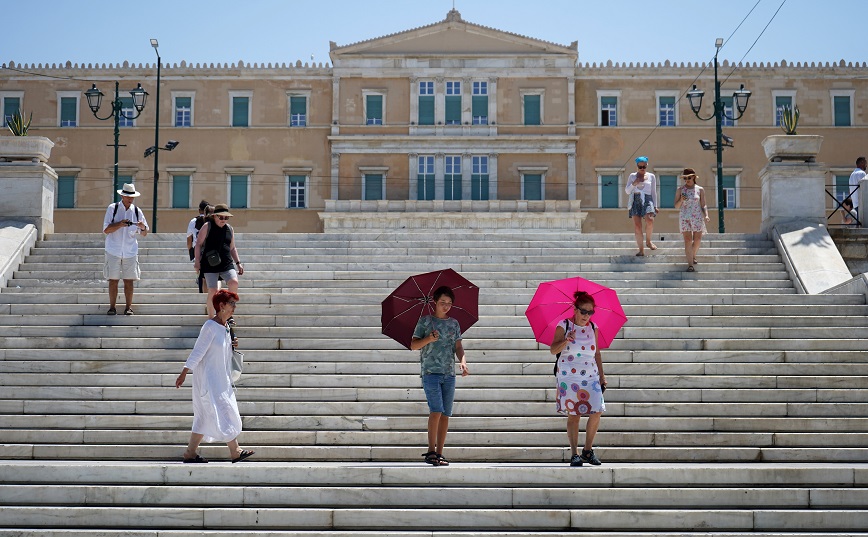 Προβλέψεις για θερμοκρασίες ρεκόρ στην Ελλάδα τις επόμενες ημέρες &#8211; Πότε το θερμόμετρο θα δείξει 48 βαθμούς
