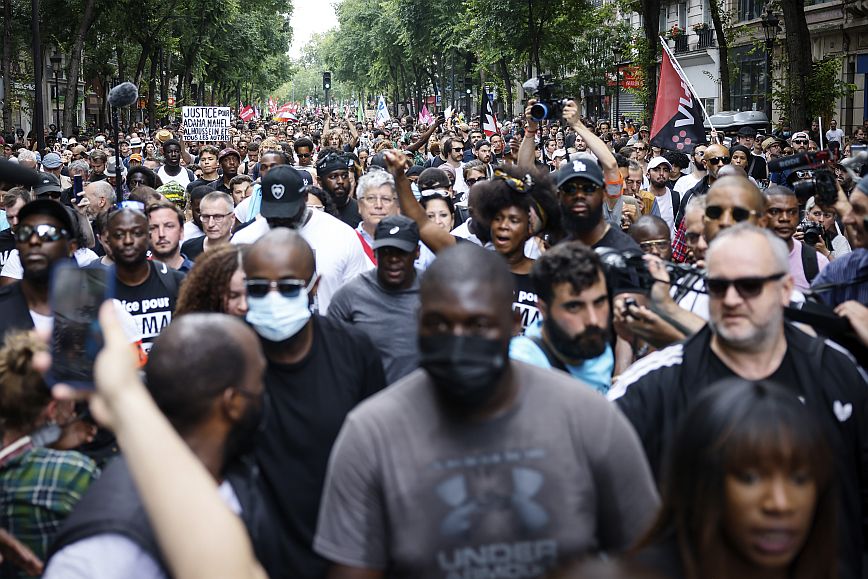 Γαλλία: Νέες διαδηλώσεις κατά της αστυνομικής βίας παρά την απαγόρευση των Αρχών 