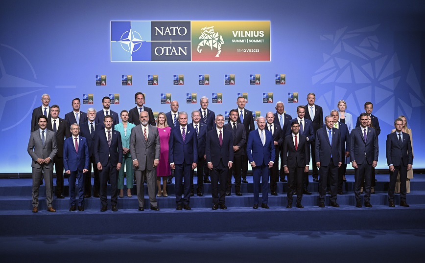 Το μέλλον της Ουκρανίας «είναι στο ΝΑΤΟ» &#8211; Πρόσκληση για ένταξη μόλις ολοκληρωθούν οι προϋποθέσεις