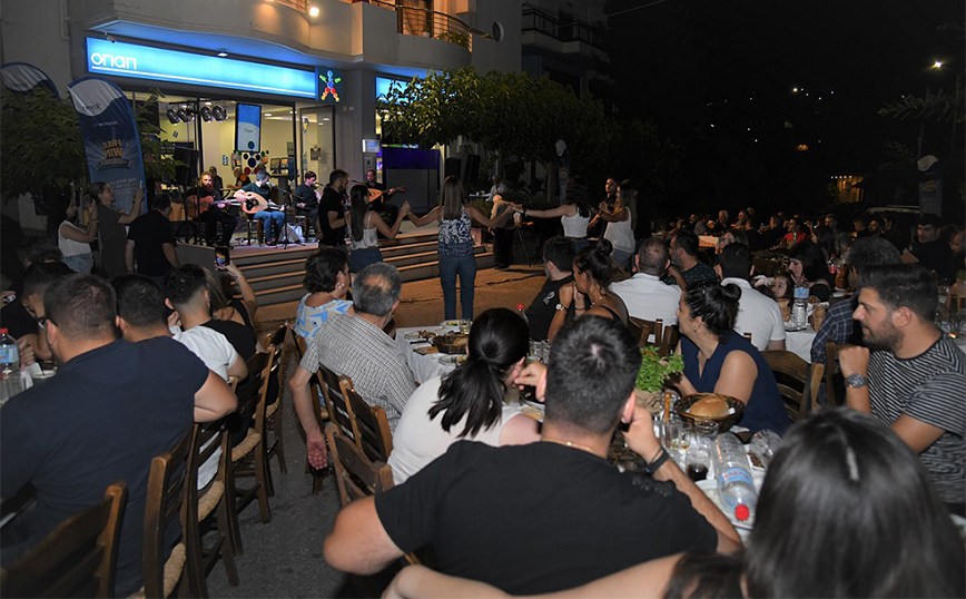 Κρητικό FREEWIN γλέντι στα Ανώγεια