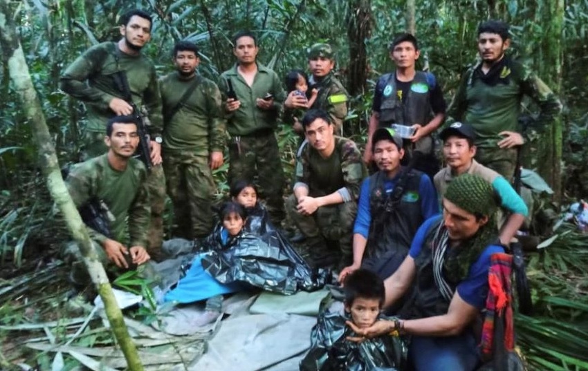 Κολομβία: Βγήκαν από το νοσοκομείο τα τέσσερα παιδιά που περιπλανήθηκαν επί 40 ημέρες στη ζούγκλα