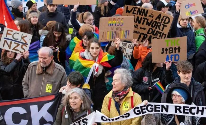 Γερμανία: Διαδηλώσεις στο Μαγδεμβούργο κατά του ακροδεξιού κόμματος AfD το οποίο διοργανώνει το συνέδριό του