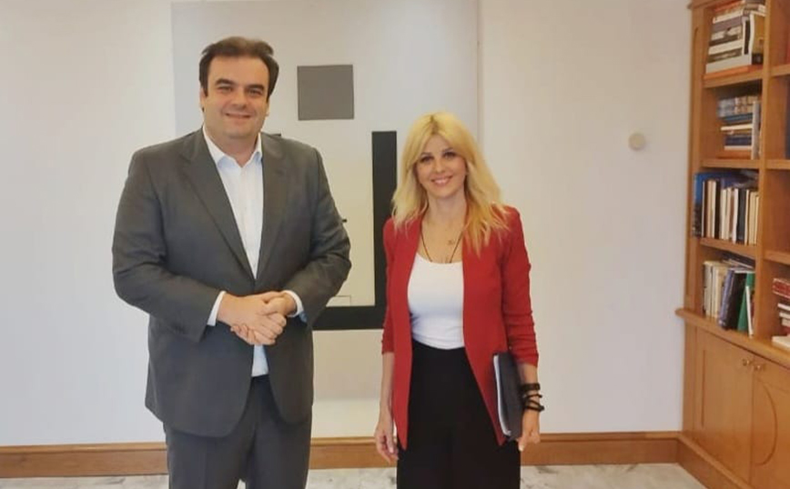 Συνάντηση εργασίας Υφυπουργού Τουρισμού Έλενας Ράπτη με τον Υπουργό Παιδείας κο Κυριάκο Πιερρακάκη